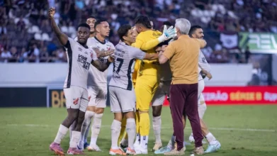 Athletico-PR precisa evitar título do Coritiba na Série B