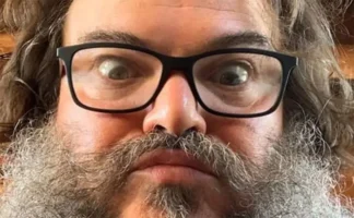 Jack Black indica o melhor filme de rock da história