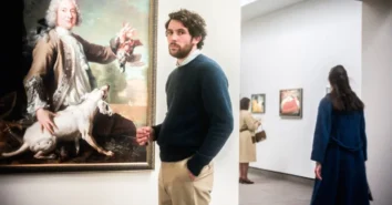 Josh O’Connor revela que sofre de síndrome do impostor