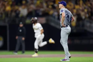 Ex-campeão dos Dodgers deve assinar com os Padres