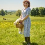 Atriz de Molly Weasley se encanta com elenco infantil de Harry Potter