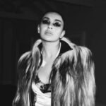 Charli XCX lança “SS26”, novo single do próximo álbum