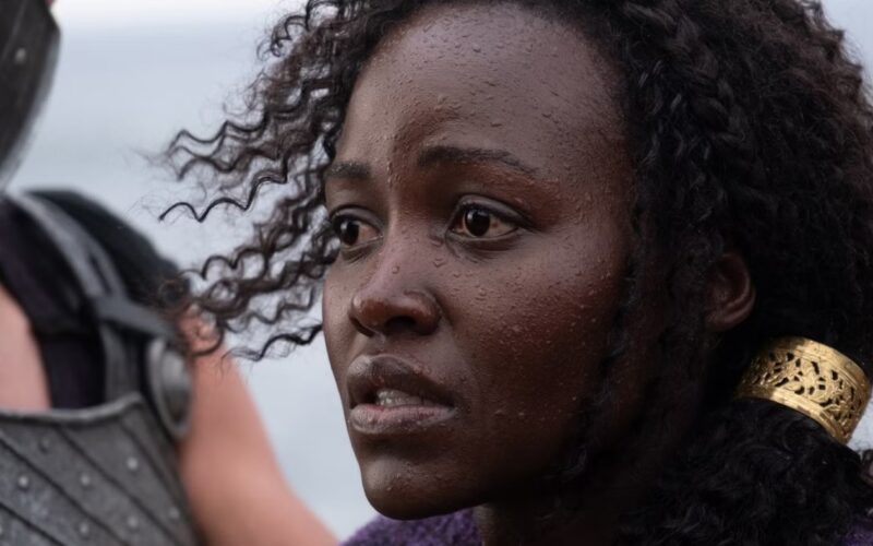 Lupita Nyong'o ignora críticas racistas por papel em 'A Odisseia