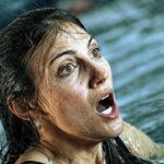 Tubarões aterrorizam no trailer do mockbuster 'Shark Thrash