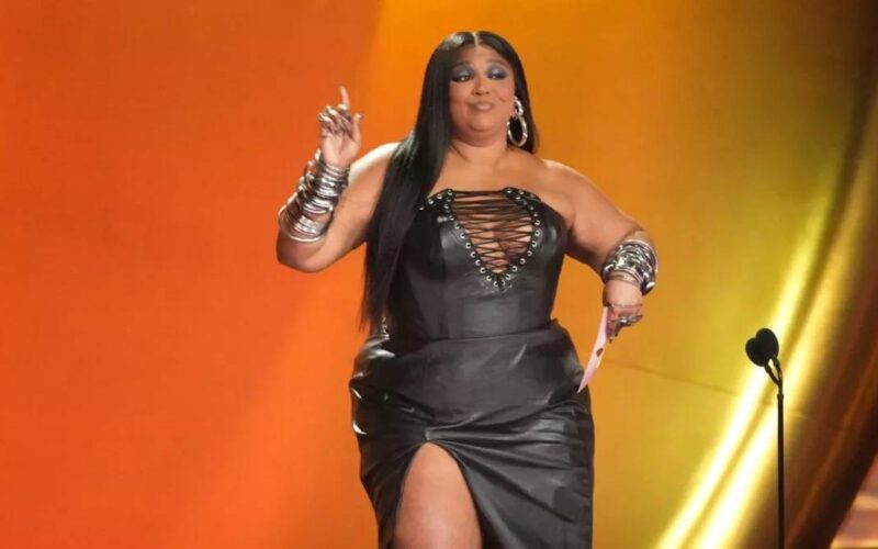 Lizzo lança 'BITCH', seu quinto álbum de estúdio