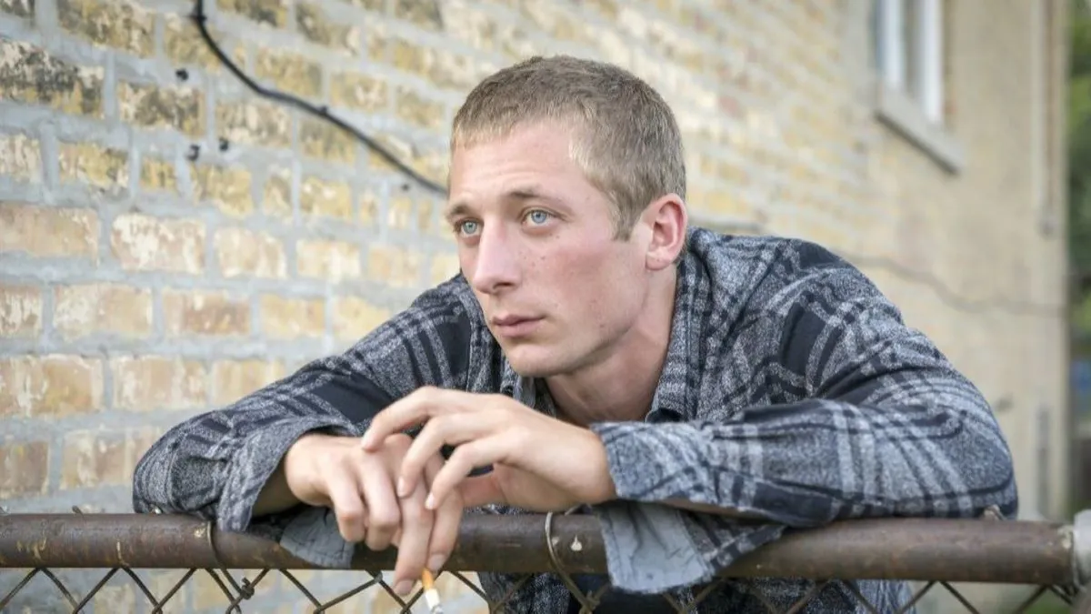 Jeremy Allen White apoia proibição de redes sociais a menores no Reino Unido