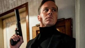 Pior diretor do mundo anuncia sequência de filme banido com Armie Hammer