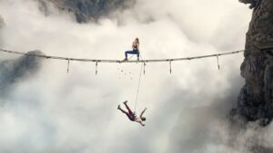 Teaser legendado de ‘A Queda 2’ é divulgado; estreia em setembro