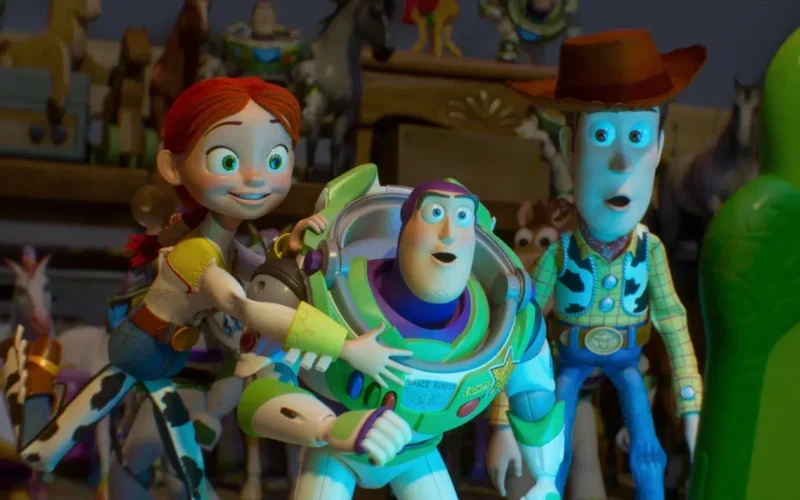 Toy Story 5: Clipe inédito mostra brinquedos aflitos