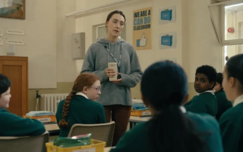 Saoirse Ronan sequestra aluno em trailer de ‘Bad Apples’