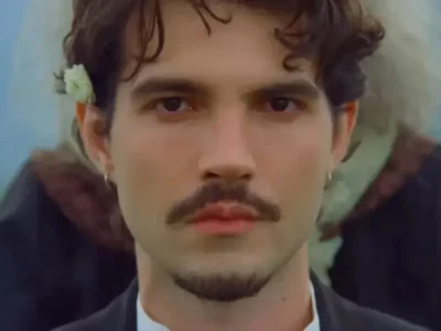 Jão lança clipe de “Catedral”, do álbum Memórias Póstumas