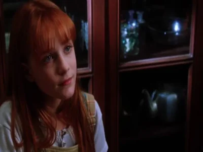 Evan Rachel Wood desabafa sobre ausência em sequência de filme