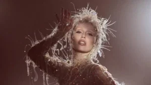 Miley Cyrus lança filme de 'Something Beautiful'; assista