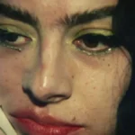 Filme de Charli XCX ganha data de estreia no Prime Video