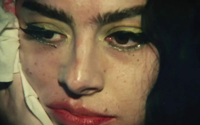 Filme de Charli XCX ganha data de estreia no Prime Video