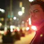 Reacher 4: Alan Ritchson foge em clipe inédito; estreia em agosto