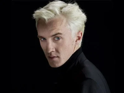 Tom Felton estende temporada na Broadway com Harry Potter