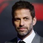 Zack Snyder volta à Warner Bros. para exibir ‘Excalibur’