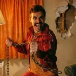 Comédia 'Idiotas' com Dave Franco ganha trailer dublado e data no Brasil